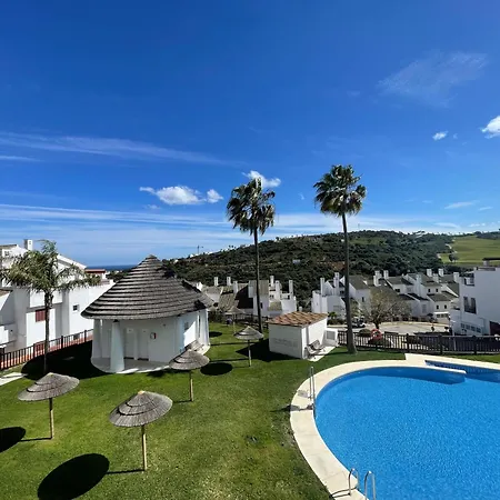 Feel The Vibe Alcaidesa Apartment *